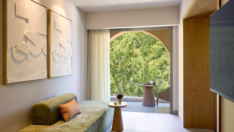 Tiara Holidays - Avali Mar-Bella - Junior Suite Grand Balcony Side Sea View - sofa